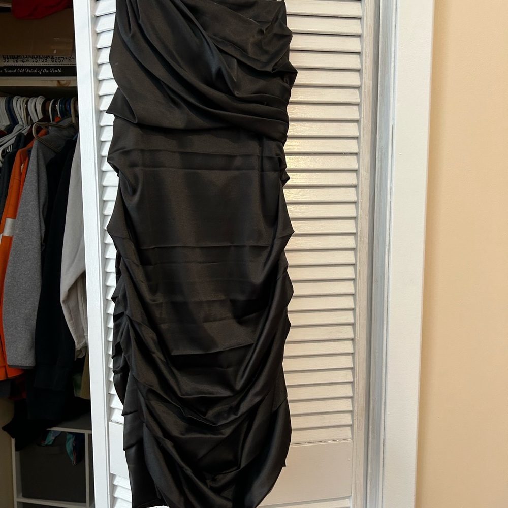 Le Château Black Ruched Women’s Dress